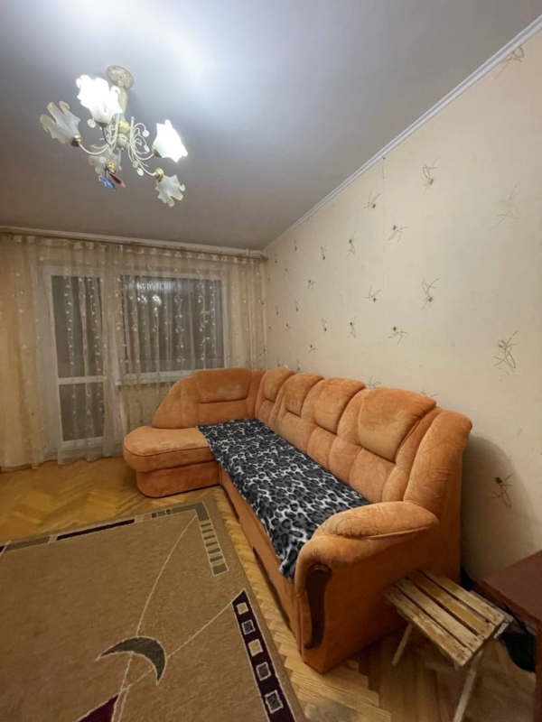 Сдаю уютную и удобную квартиру на сутки в живописном городе Слуцк 4
